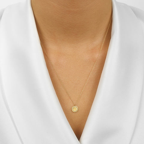 Diamond Eternity Halo Pendant Necklace In 10K Yellow Gold (0.06 CTW)